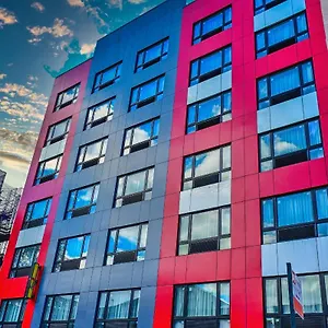 ** Hotel Super 8 By Wyndham Bronx Near Botanical Garden United States